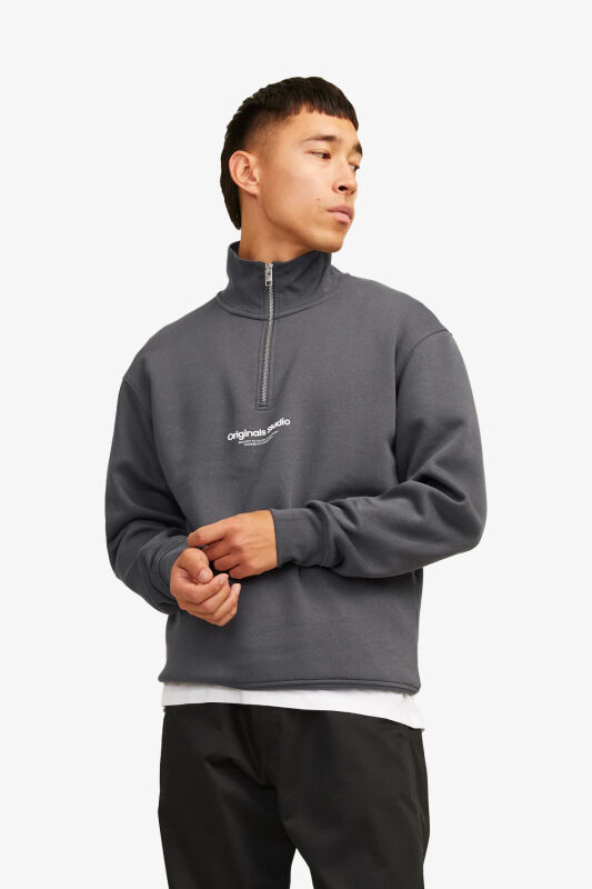 Jack & Jones Jorvesterbro Erkek Gri Sweatshirt 12241777-IronGate - 1