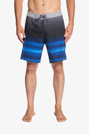Quiksilver Hlholdown18 Bdsh Erkek Çok Renkli Deniz Şortu EQYBS04111-PRM6 - Quiksilver