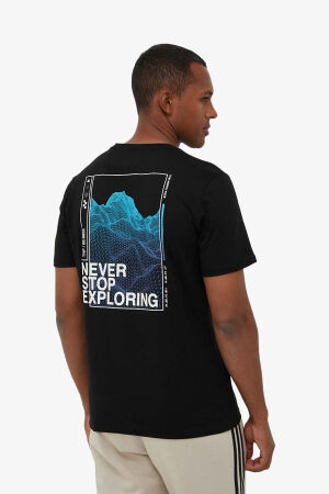 The North Face Foundation Graphic Erkek Siyah T-Shirt NF0A86XHOGF1 - 2
