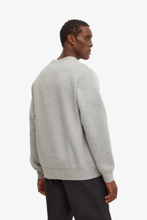 The North Face M Neck Relaxed Erkek Gri Sweatshirt NF0A8AMAEC41 - 4